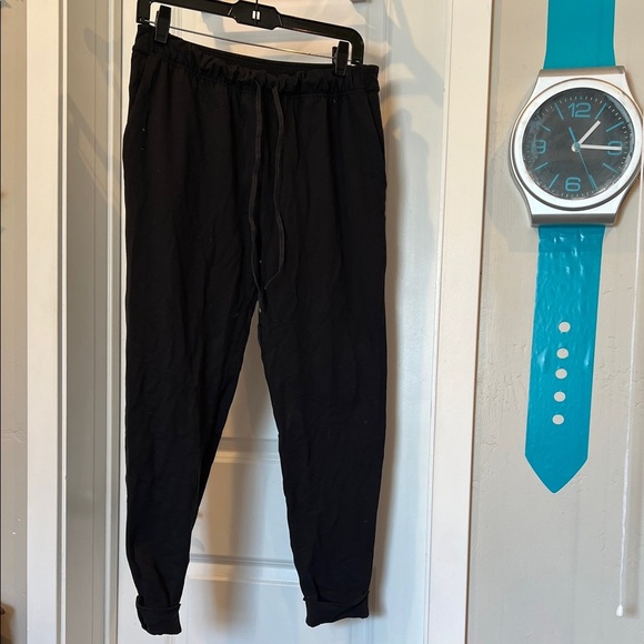 lululemon black Joggers - Picture 2 of 6